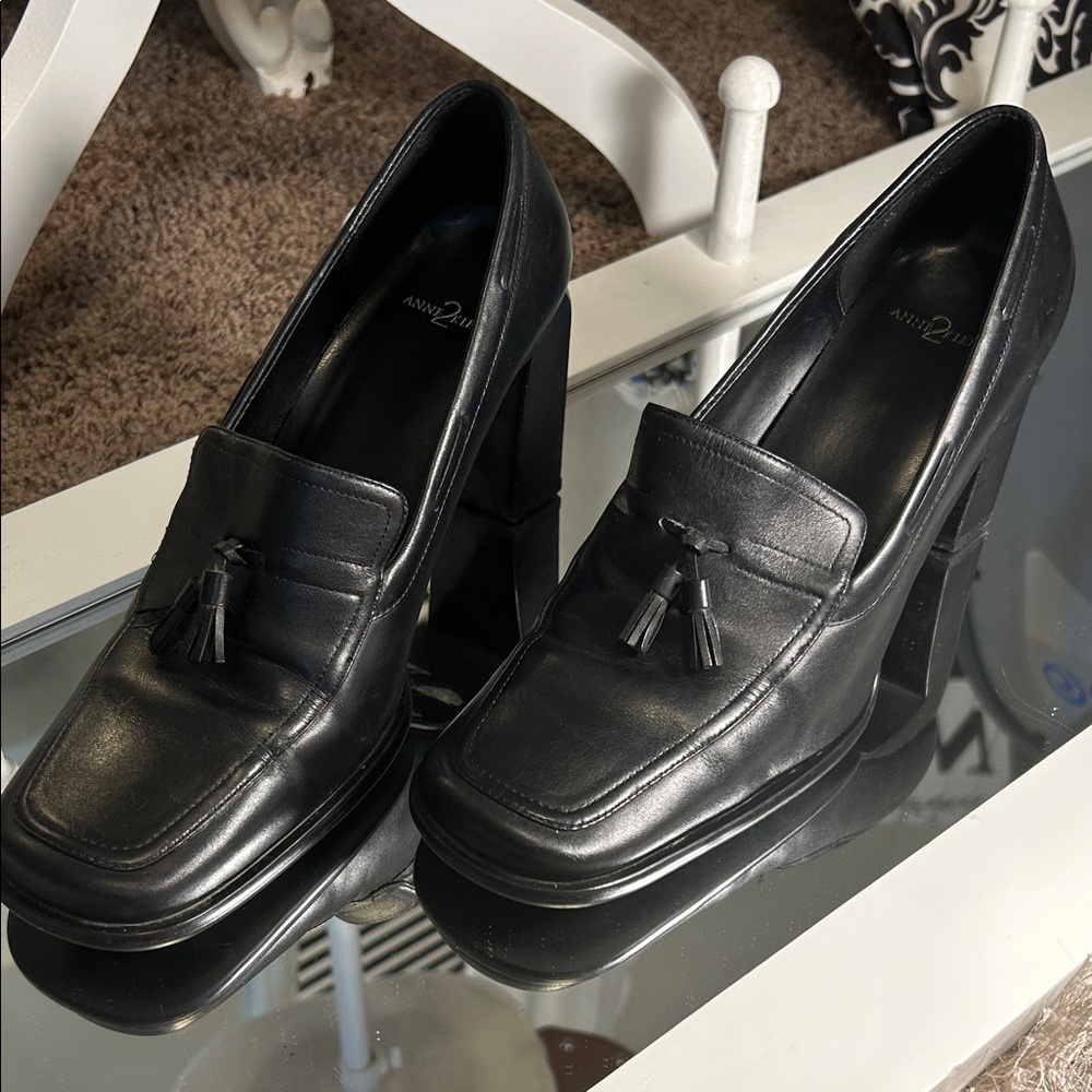 Elegant Black Leather 3 Inch Heel Loafers